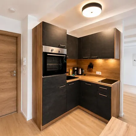 Modern Old Town Apartmán Hall in Tirol