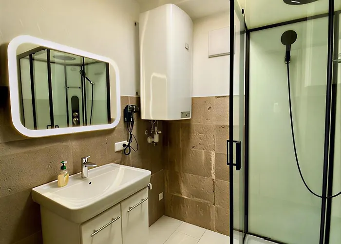 Modern Old Town * Hall in Tirol