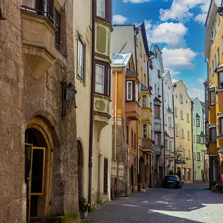 Modern Old Town Διαμέρισμα *